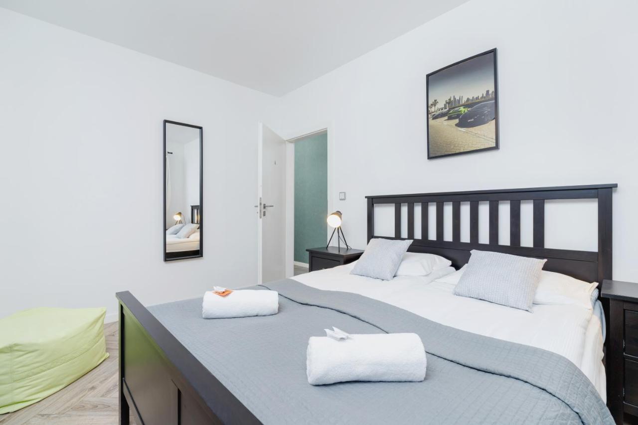 Premium Apartment Ludwinowska Krakow By Noclegi Renters Exterior photo